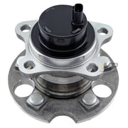InMotion Parts Wheel Bearing and Hub Assembly P/N:WA512282 - Image 1